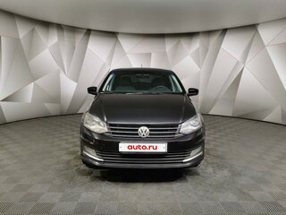 2017 Volkswagen Polo V Рестайлинг, чёрный, 900000 рублей, вид 2