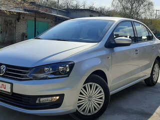 2017 Volkswagen Polo V Рестайлинг, серебристый, 1700000 рублей, вид 1