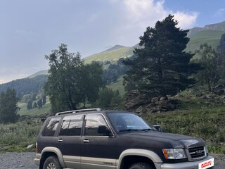 2001 Isuzu Trooper II, чёрный, 1690000 рублей, вид 4