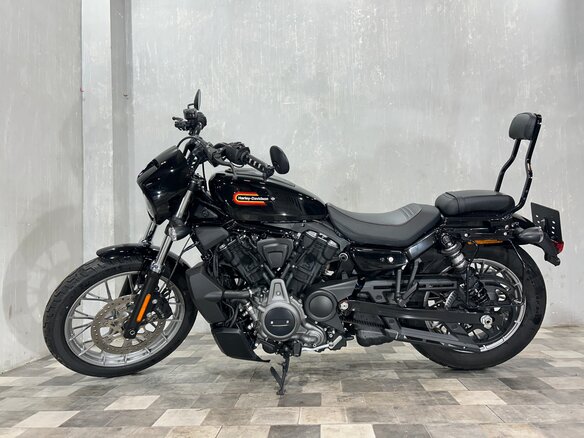 2023 Harley-Davidson Nightster, чёрный - вид 1