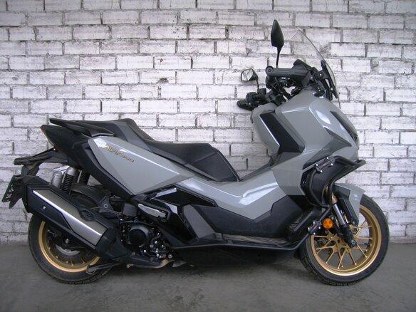 2024 Honda ADV350, серый - вид 8