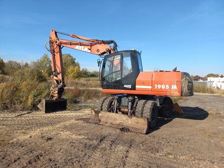 2004 Atlas Колёсные, оранжевый, 3300000 рублей, вид 2