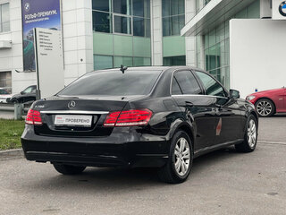2013 Mercedes-Benz E-Класс 200 IV (W212, S212, C207) Рестайлинг, чёрный, 1890000 рублей, вид 5