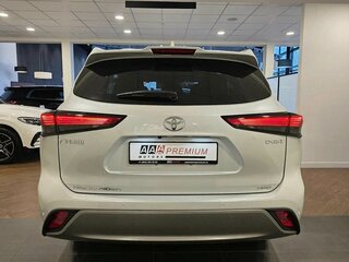2026 Toyota Highlander IV (XU70), белый, 5650000 рублей, вид 5