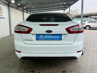 2012 Ford Mondeo IV Рестайлинг, белый, 899000 рублей, вид 4