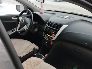 2012 Hyundai Solaris I, серый, 650000 рублей, вид 3