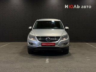 2010 Volkswagen Tiguan I, серебристый, 1090000 рублей, вид 2