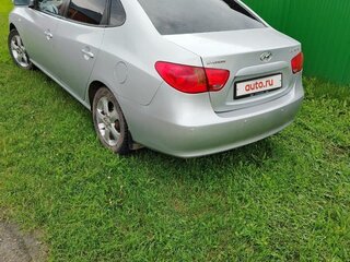 2009 Hyundai Elantra IV (HD), серебристый, 700000 рублей, вид 2