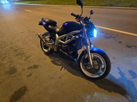 2002 Suzuki SV 400, синий, 270000 рублей, вид 1