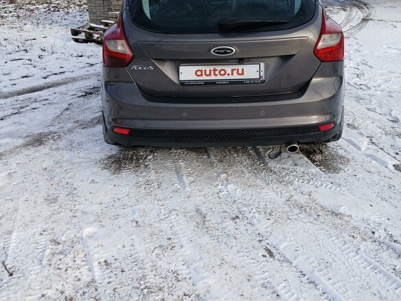 2011 Ford Focus III, коричневый, 1000000 рублей - вид 2