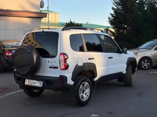 2025 Lada (ВАЗ) Niva Travel I Рестайлинг, белый, 1470000 рублей, вид 5