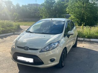 2009 Ford Fiesta Mk6, бежевый, 560000 рублей, вид 2