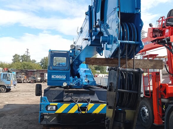 1992 Kobelco Колесные, синий - вид 10