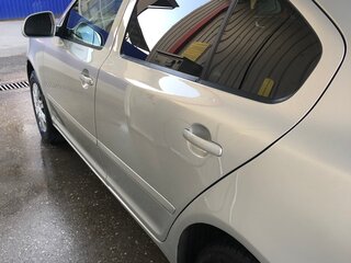 2013 Skoda Octavia II (A5) Рестайлинг, серебристый, 880000 рублей, вид 4