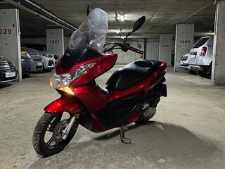2013 Honda PCX 150, красный, 215000 рублей, вид 1