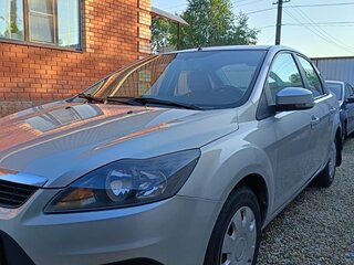 2009 Ford Focus II Рестайлинг, серебристый, 500000 рублей, вид 1