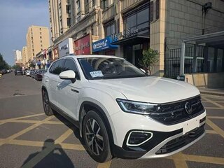 2022 Volkswagen Tayron I, белый, 1719000 рублей, вид 2