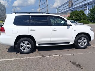 2011 Toyota Land Cruiser 200 Series, белый, 2750000 рублей, вид 4
