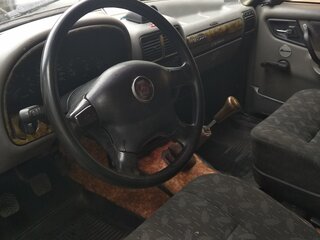 1999 ГАЗ 3110 «Волга», чёрный, 35000 рублей, вид 4