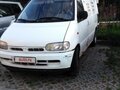 1996 Nissan Vanette Cargo III, белый, 330000 рублей - вид 2