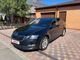 2019 Skoda Octavia III (A7) Рестайлинг, чёрный, 2085000 рублей, вид 1