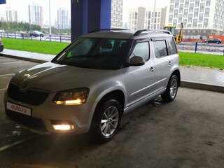 2016 Skoda Yeti I Рестайлинг, серебристый, 1450000 рублей, вид 4