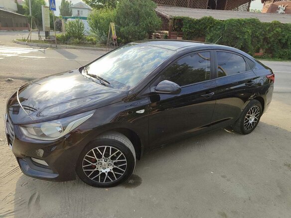 2018 Hyundai Solaris II, чёрный, 1500000 рублей