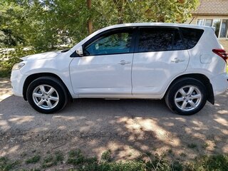 2010 Toyota RAV4 III (XA30) Рестайлинг, белый, 1570000 рублей, вид 3