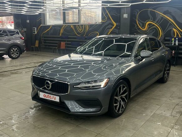 2020 Volvo S60 III, серый