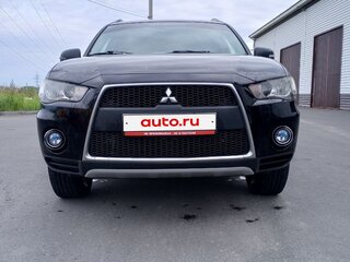 2010 Mitsubishi Outlander II Рестайлинг, чёрный, 1100000 рублей, вид 2
