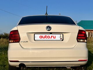2018 Volkswagen Polo V Рестайлинг, белый, 950000 рублей, вид 5