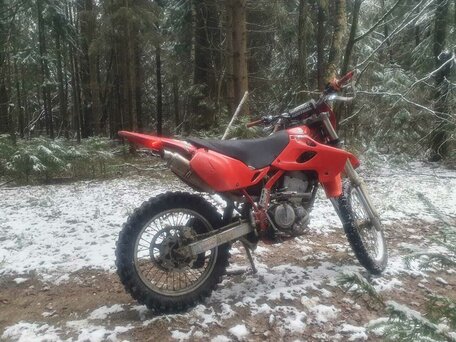1998 Kawasaki KLX 250, красный, 210000 рублей, вид 2