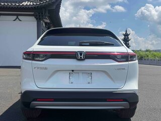 2023 Honda Vezel II, белый, 1990000 рублей, вид 5