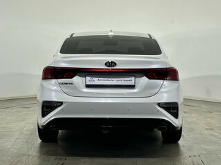 2020 Kia Cerato IV, белый, 1843000 рублей, вид 3