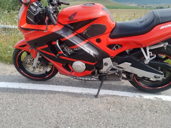 1998 Honda CBR 600F, красный, 320000 рублей - вид 7