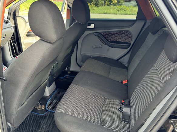 2009 Ford Focus II Рестайлинг, чёрный, 685000 рублей - вид 10