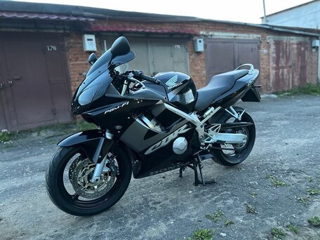2001 Honda CBR 600F, чёрный, 490000 рублей, вид 2