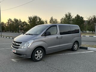 2012 Hyundai Grand Starex 5AT I, серебристый, 1150000 рублей, вид 2