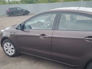 2014 Kia Rio III, коричневый, 1000000 рублей, вид 3