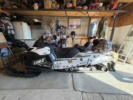 2012 BRP Lynx 69 Yeti Army, белый, 1200000 рублей, вид 2