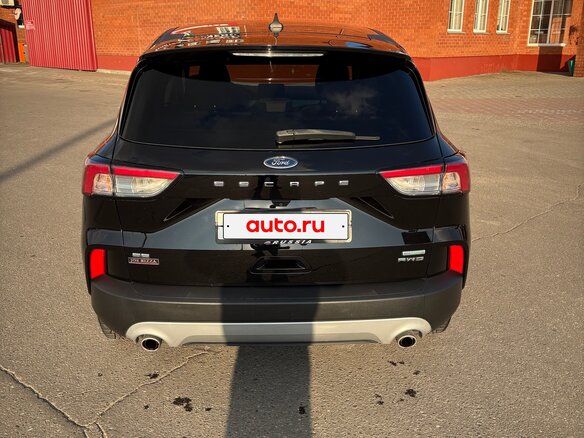 2020 Ford Escape IV, чёрный, 1650000 рублей - вид 4