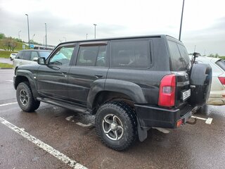 2008 Nissan Patrol V (Y61) Рестайлинг, чёрный, 2000000 рублей, вид 1