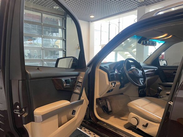 2010 Mercedes-Benz GLK-Класс 220 CDI I (X204), коричневый, 1580000 рублей - вид 8