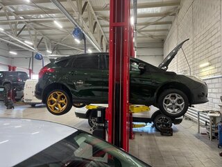 2013 Ford Focus III, белый, 1100000 рублей, вид 4