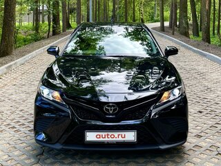 2017 Toyota Camry US Market VIII (XV70), чёрный, 2400000 рублей, вид 2