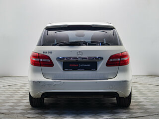 2012 Mercedes-Benz B-Класс 200 II (W246), белый, 934000 рублей, вид 4