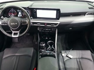 2022 Kia K5 LPi III, чёрный, 2470000 рублей, вид 4