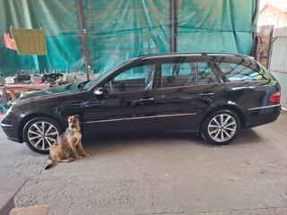2004 Mercedes-Benz E-Класс 320 III (W211, S211), чёрный, 1350000 рублей, вид 4