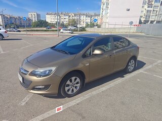 2014 Opel Astra J Рестайлинг, золотистый, 990000 рублей, вид 1