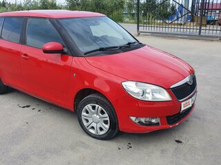2012 Skoda Fabia II Рестайлинг, красный, 460000 рублей, вид 3